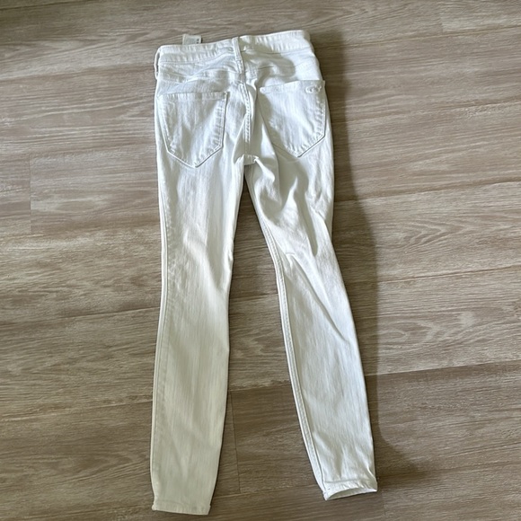 Hollister skinny white jeans size 00 short - Picture 2 of 2
